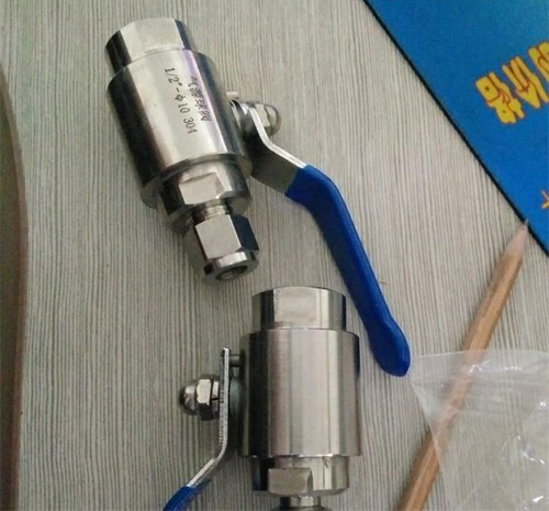卡套式氣源球閥
